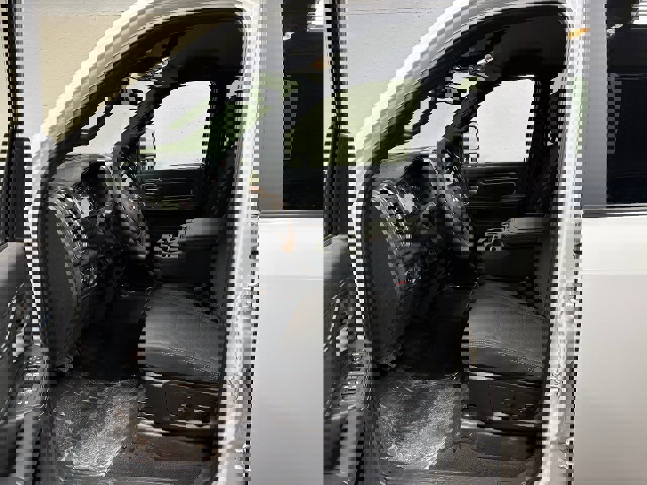 Used 2025 RAM 2500 Big Horn image 3