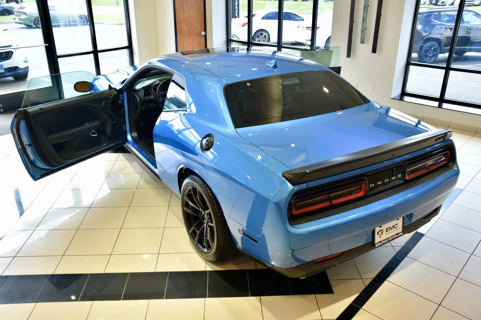 Used 2023 Dodge Challenger SRT Hellcat image 8