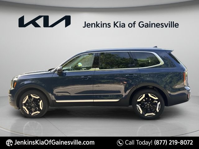 Used 2025 Kia Telluride EX FWD image 6