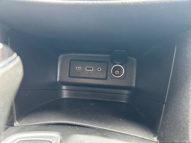 Used 2020 Chevrolet Equinox LT image 27