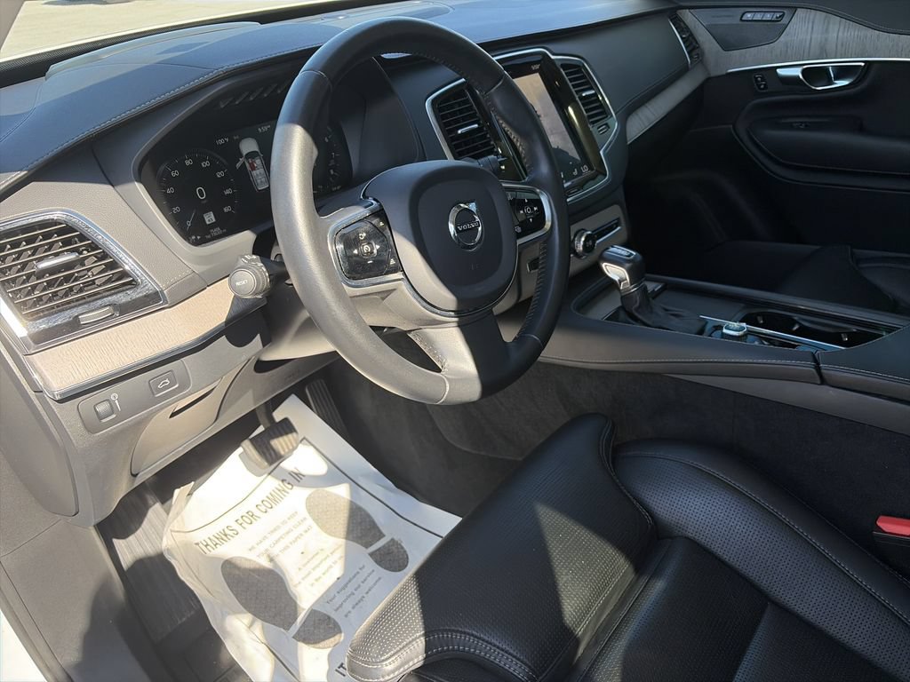 Used 2021 Volvo XC90 T6 Inscription w/ Protection Package Premier AWD/4WD image 11