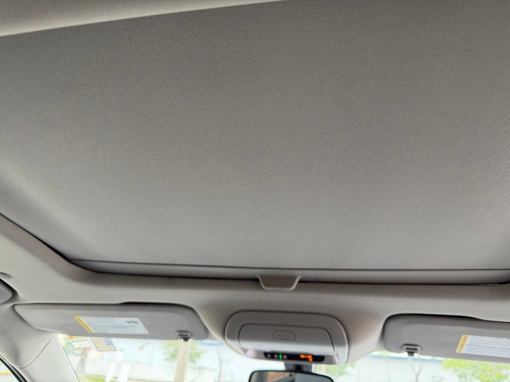 Used 2020 Buick Enclave Essence FWD image 21