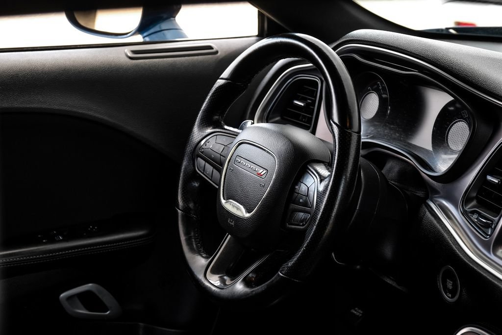 Used 2021 Dodge Challenger R/T w/ Blacktop Package RWD image 10
