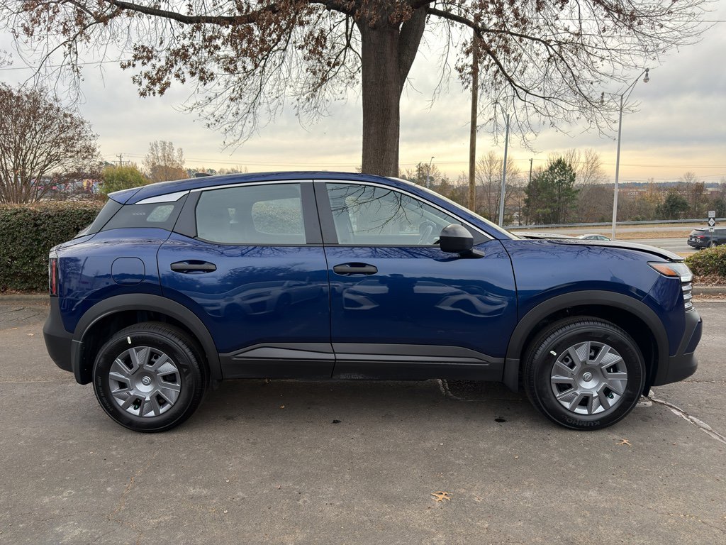 New 2026 Nissan Kicks S image 8