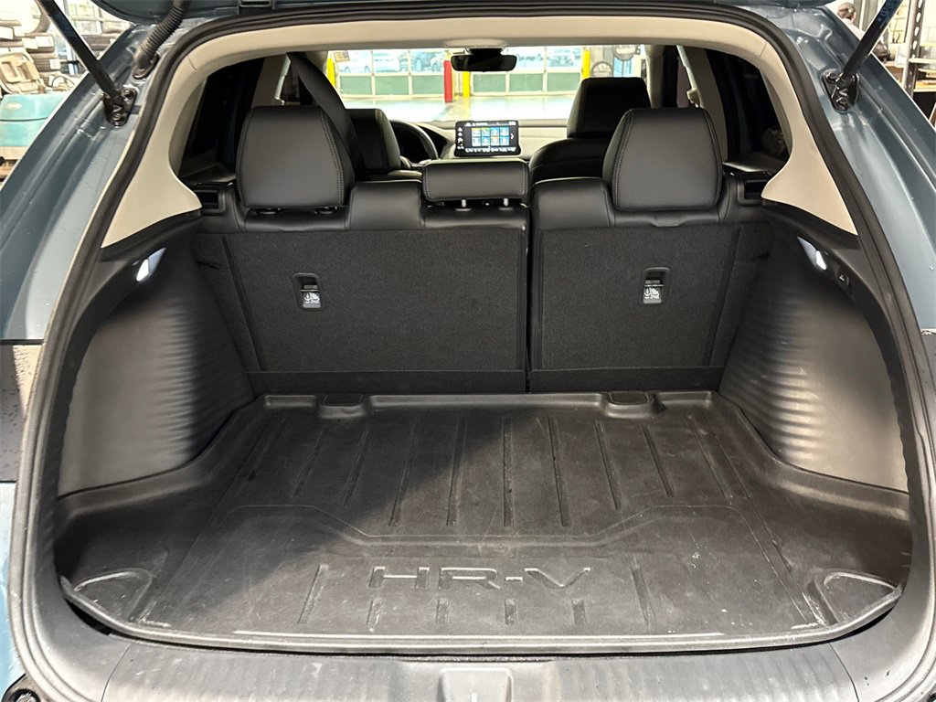 Used 2024 Honda HR-V EX-L image 12