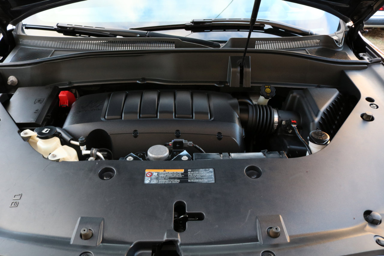 Used 2015 GMC Acadia Denali image 50