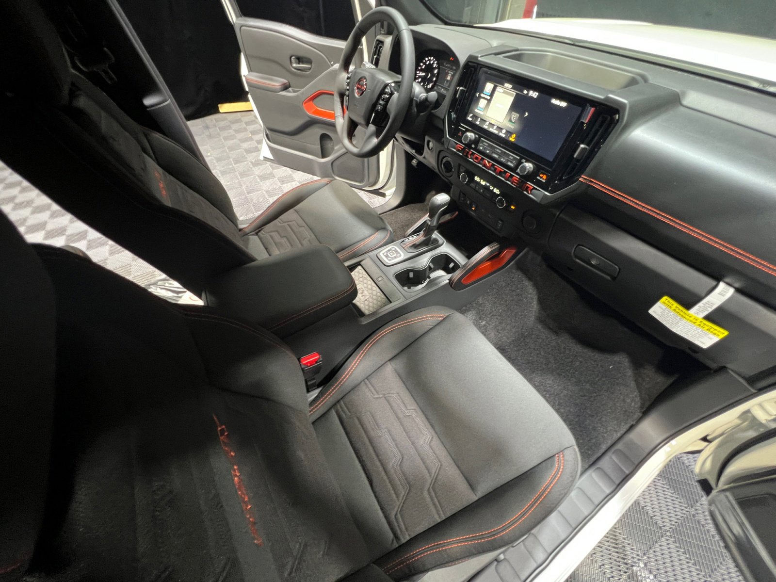 New 2026 Nissan Frontier PRO-4X image 21