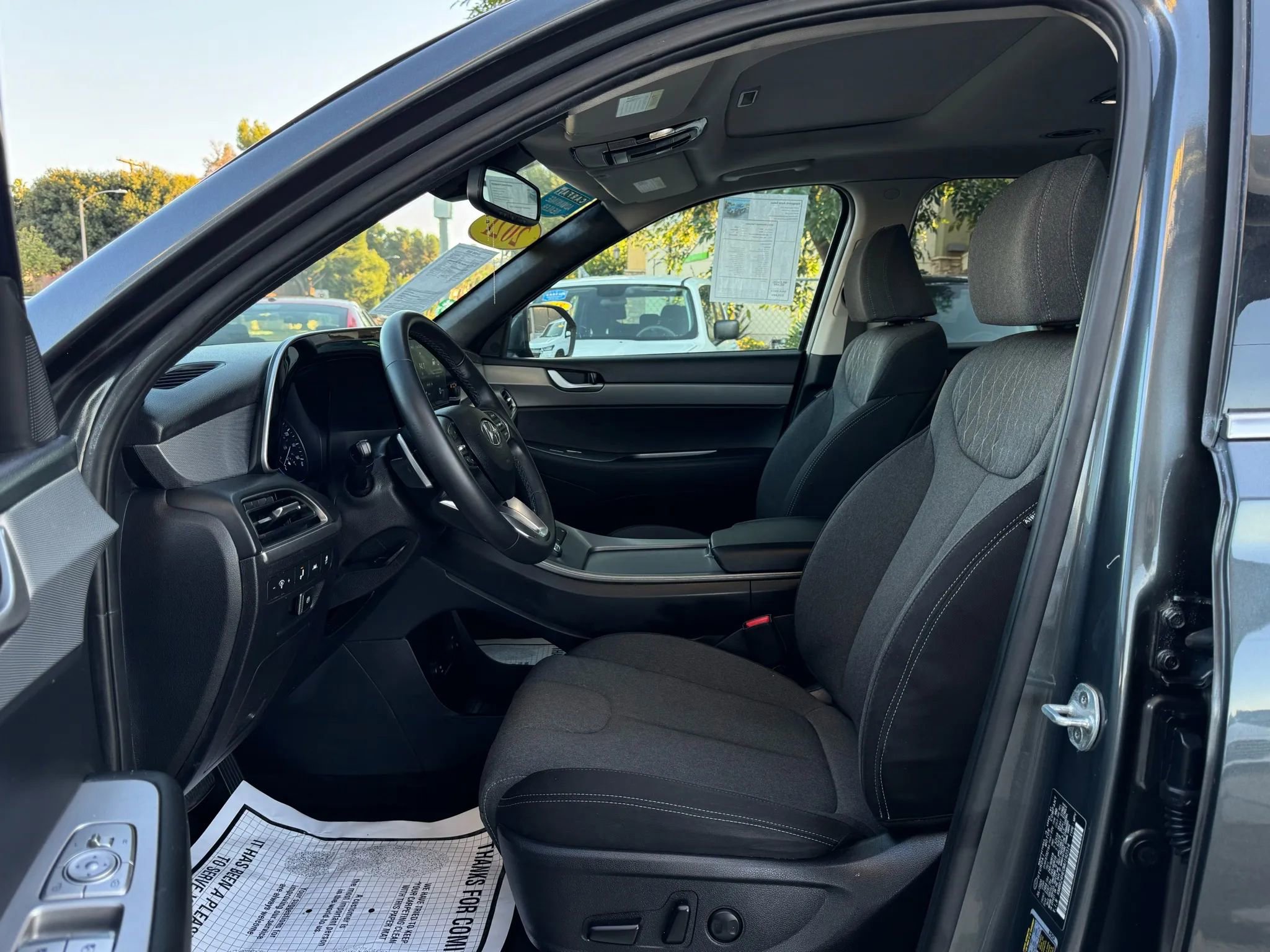 Used 2021 Hyundai Palisade SEL w/ Cargo Package image 12