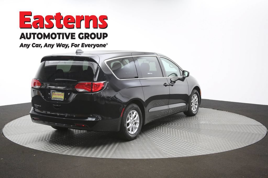 Used 2024 Chrysler Voyager LX FWD image 41