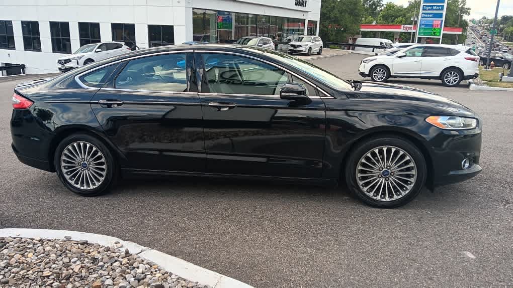 Used 2014 Ford Fusion Titanium FWD image 7