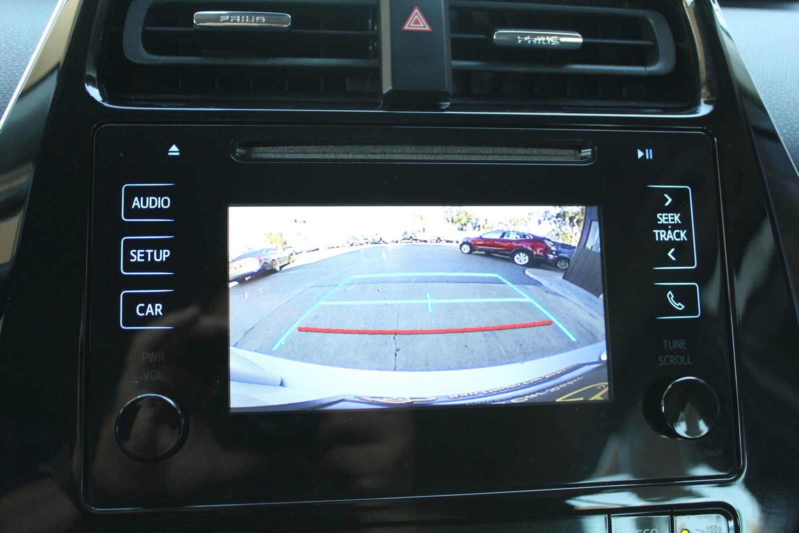 Used 2017 Toyota Prius Four FWD image 16