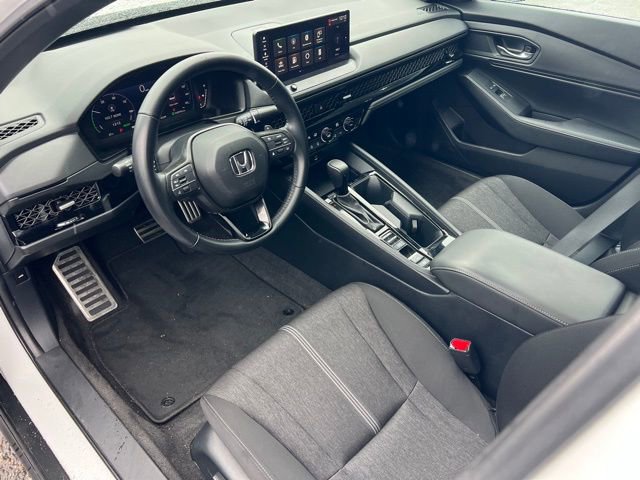 Used 2023 Honda Accord Sport image 17