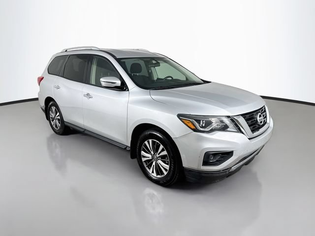Used 2018 Nissan Pathfinder S FWD image 3