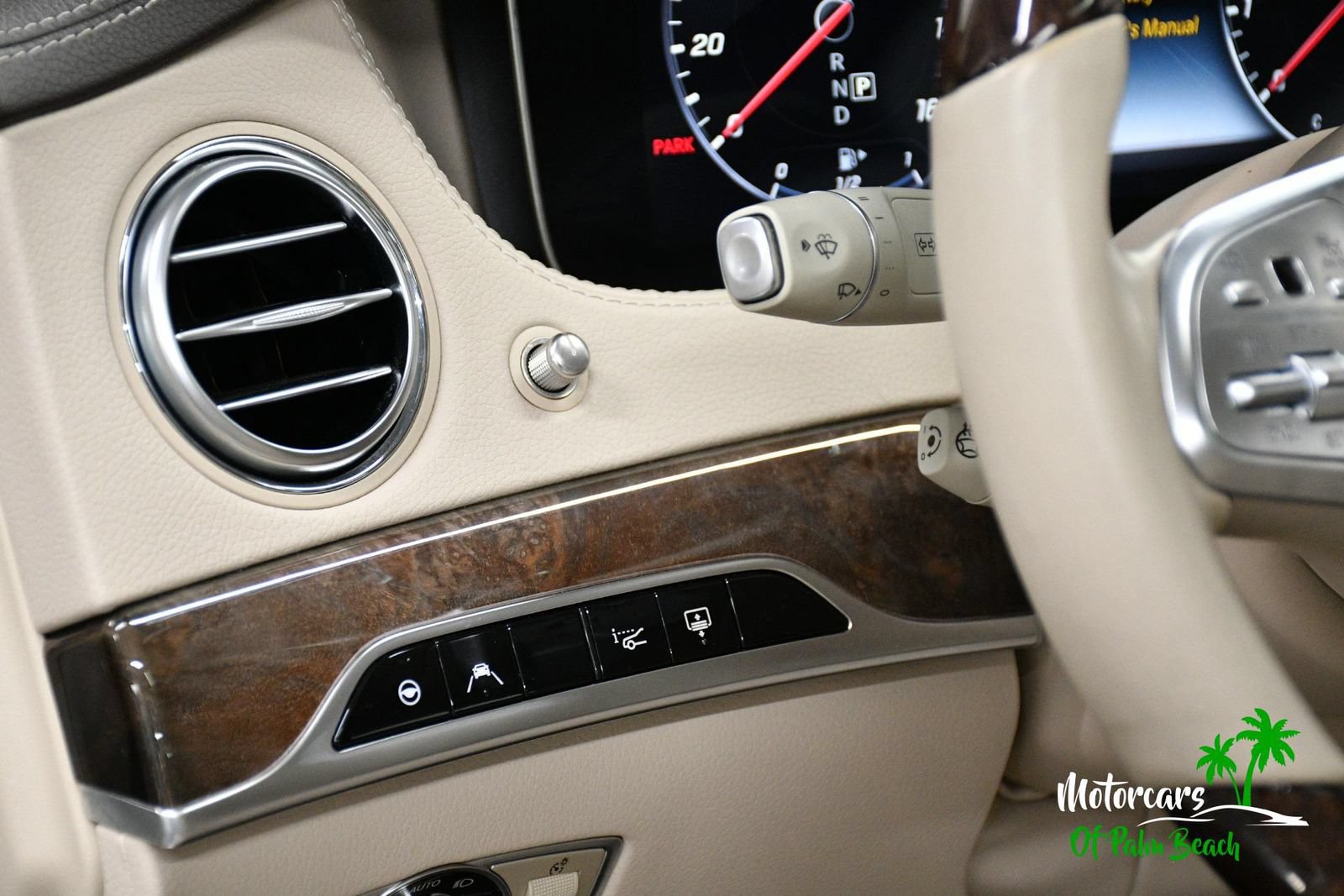 Used 2019 Mercedes-Benz S 560 Sedan image 35