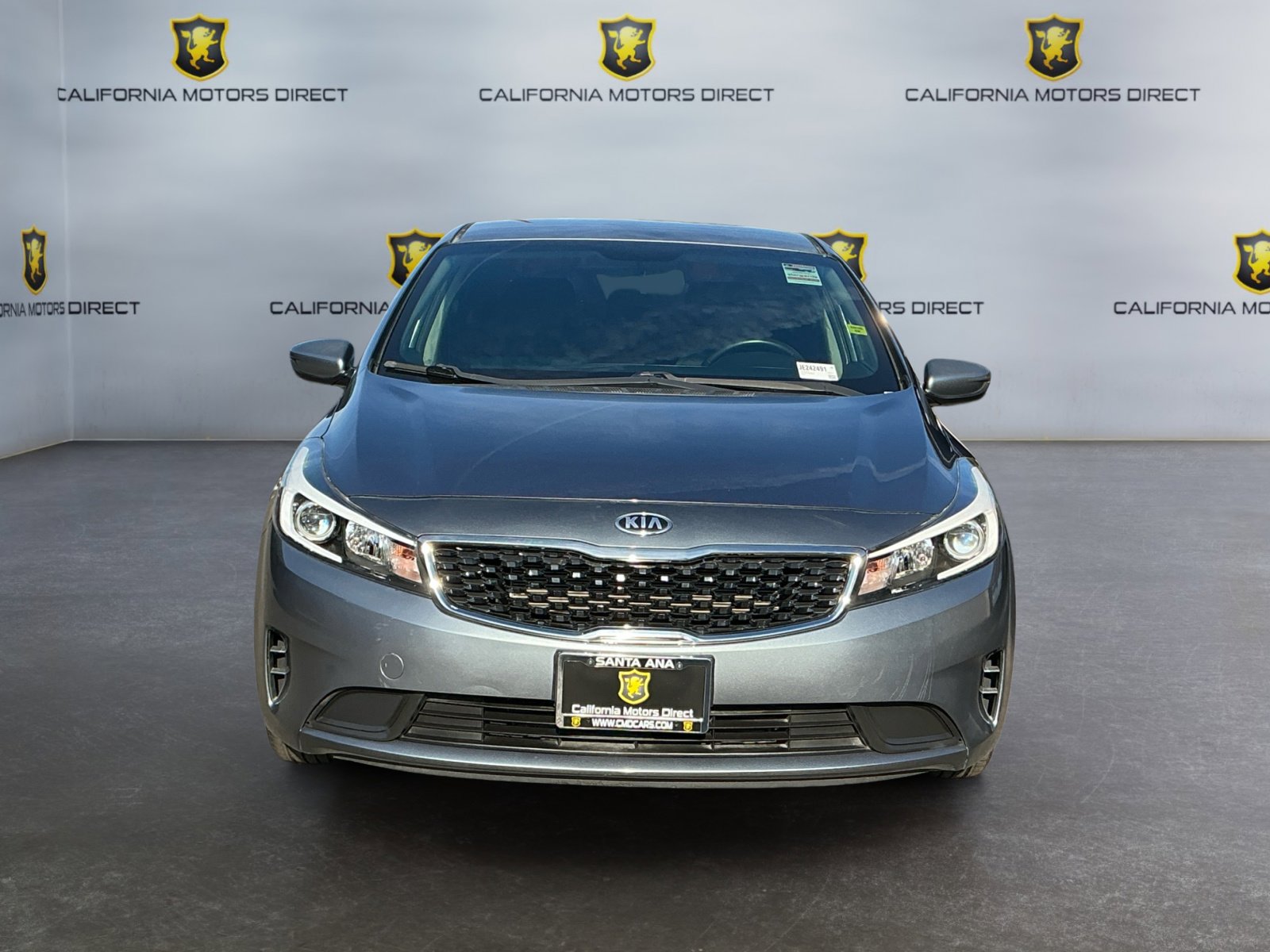 Used 2018 Kia Forte S image 2