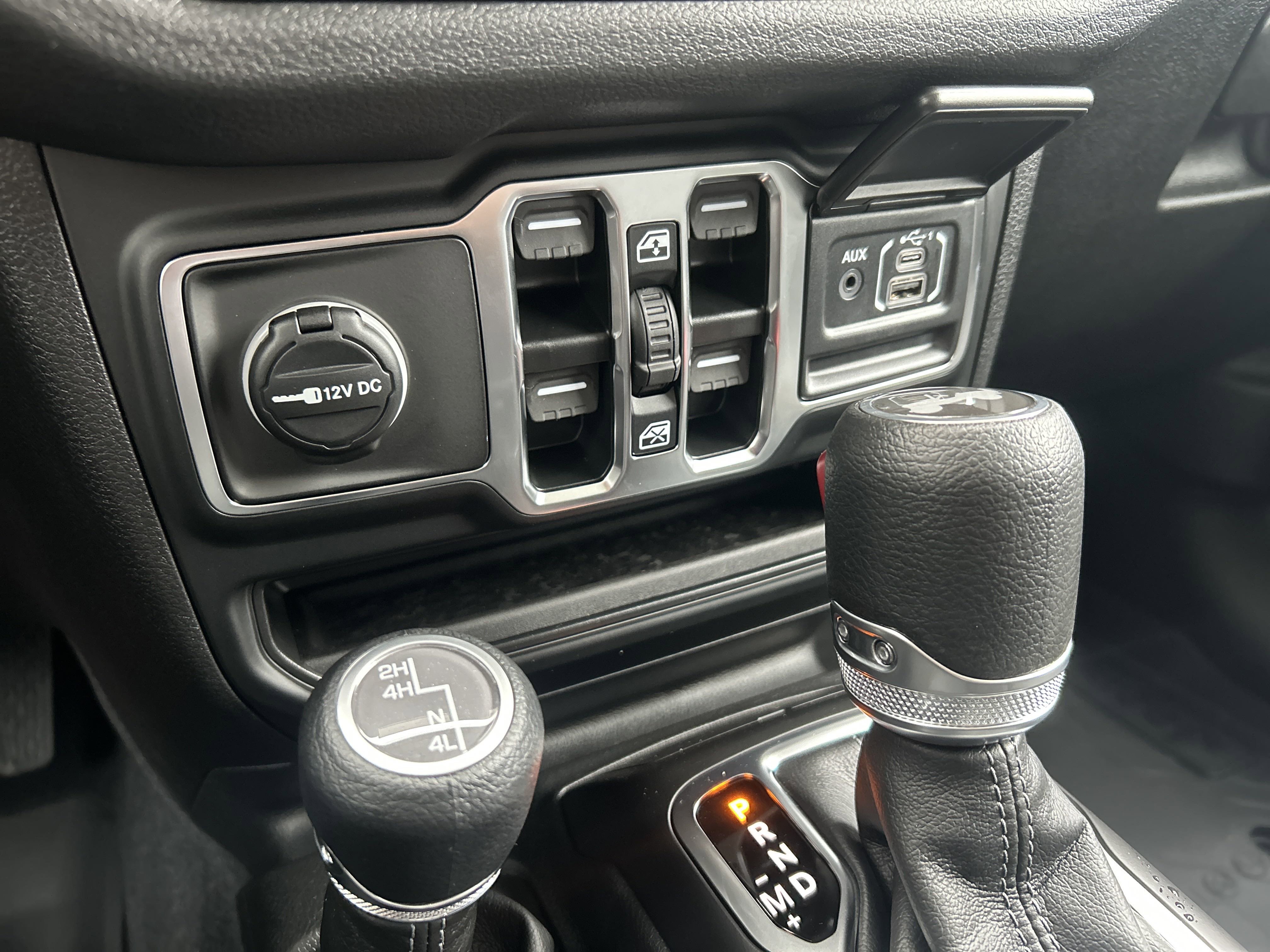 New 2026 Jeep Wrangler Unlimited Sport AWD/4WD image 36