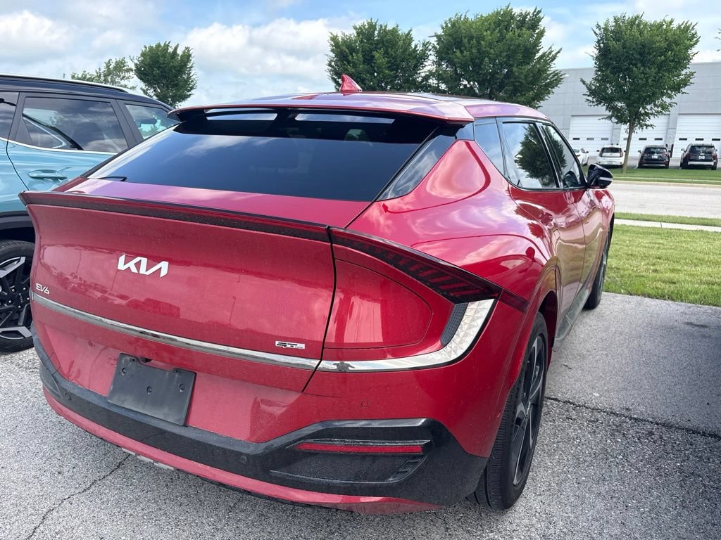 Certified 2022 Kia EV6 GT-Line w/ GT-Line Suede Seat Package AWD/4WD image 13