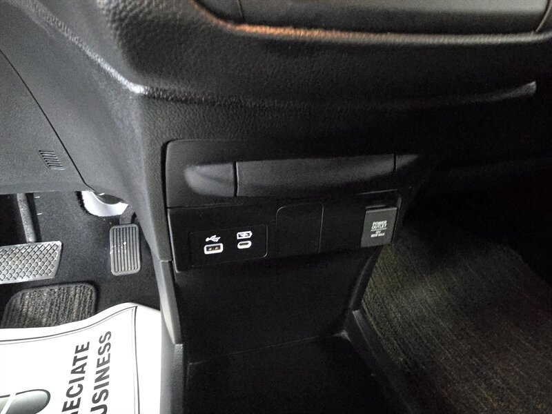 Used 2025 Honda Odyssey EX-L image 29