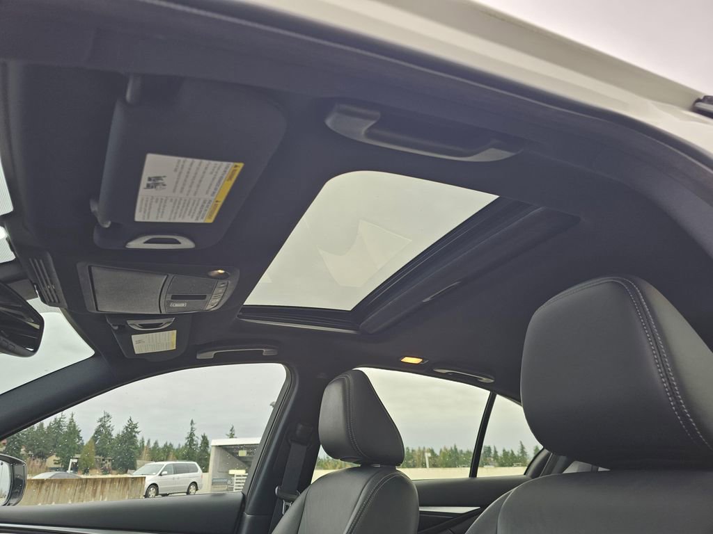 Used 2021 INFINITI Q50 Sensory image 24