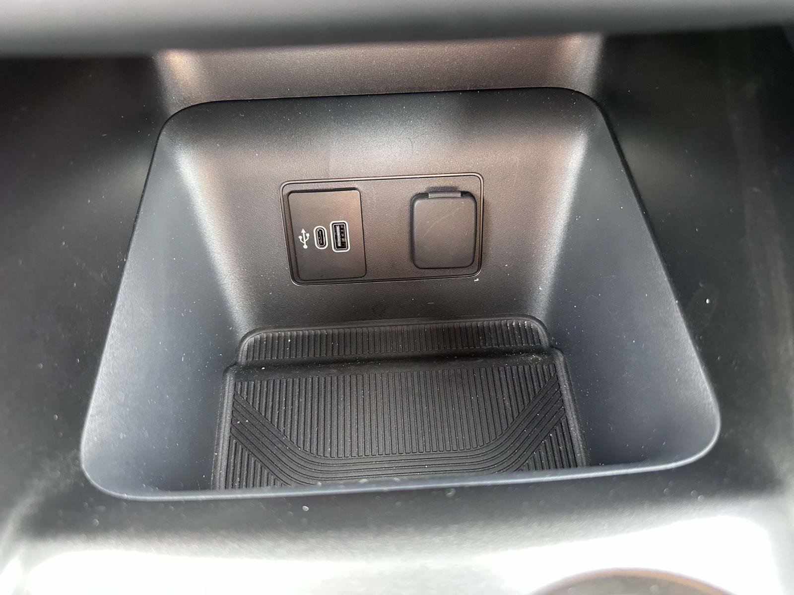 Used 2026 Ford Explorer ST-Line AWD/4WD image 26