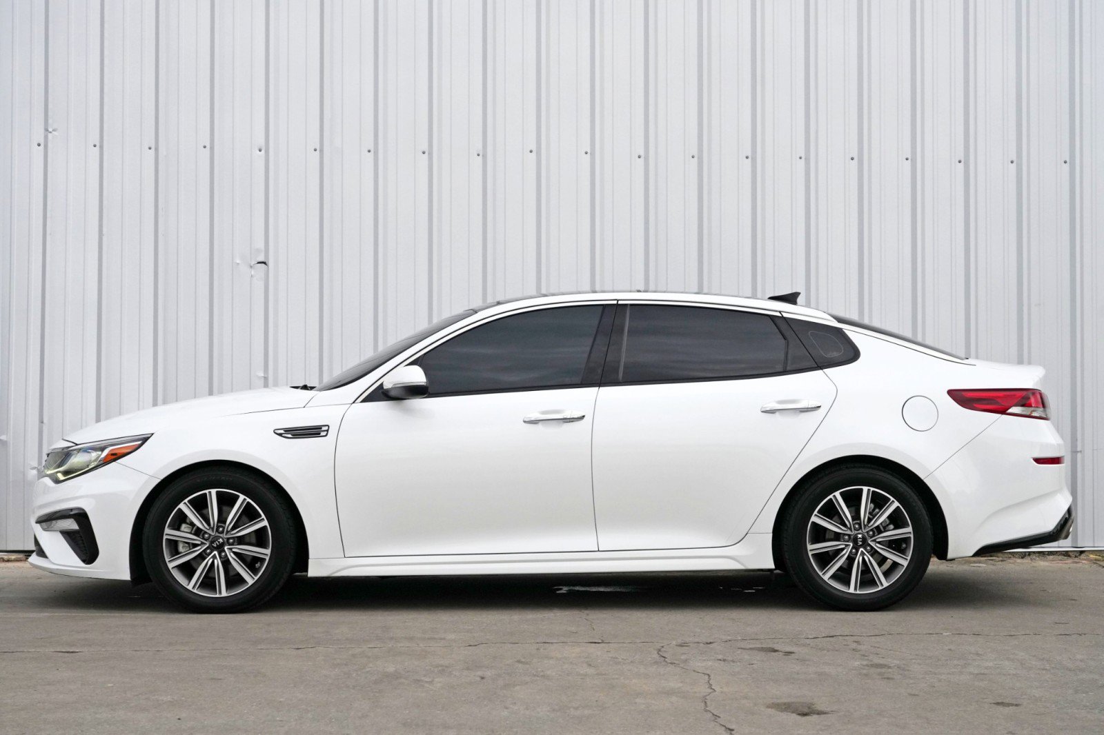 Used 2019 Kia Optima EX w/ EX Premium Package image 8