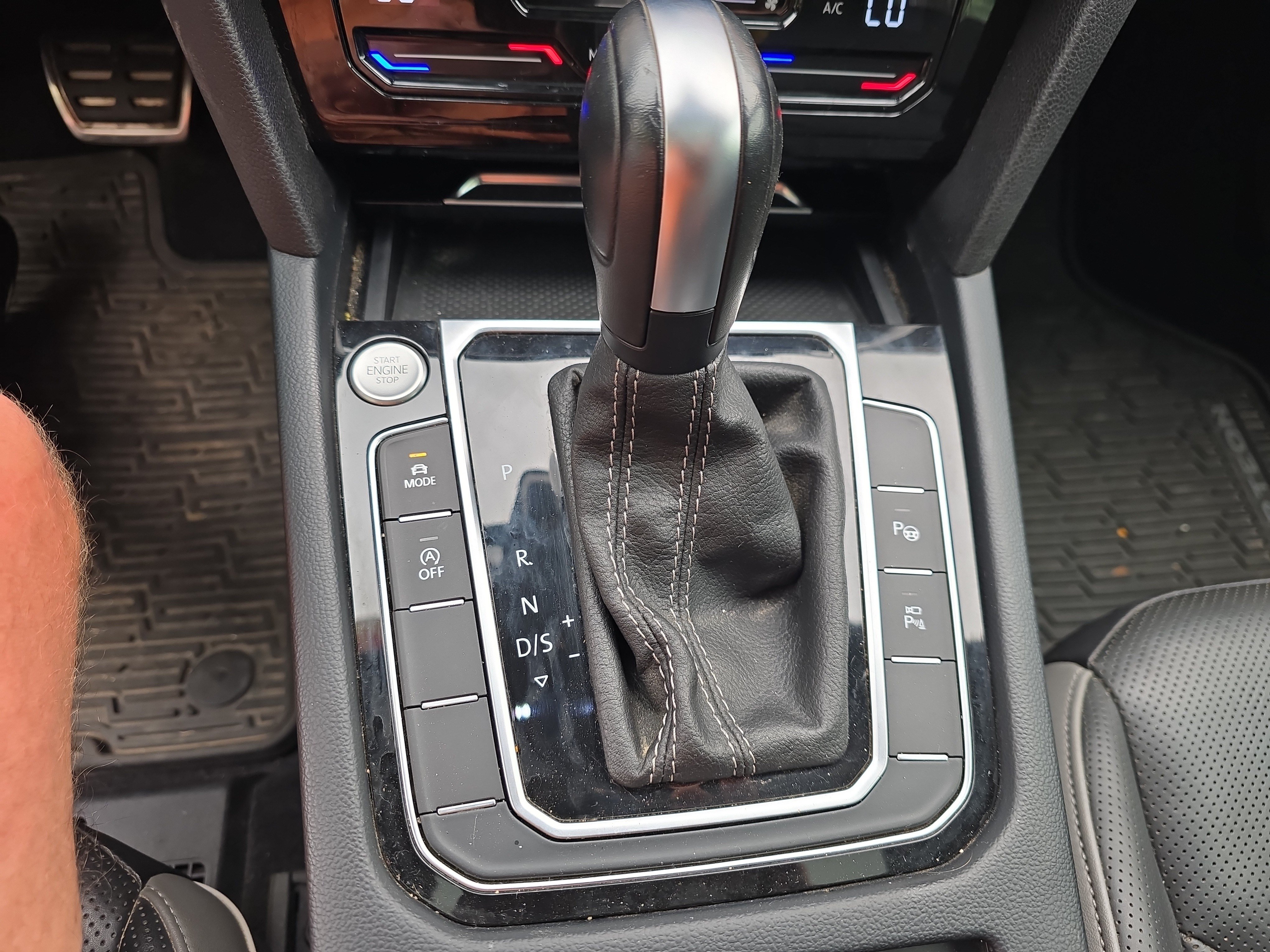 Used 2021 Volkswagen Arteon SEL Premium AWD/4WD image 29
