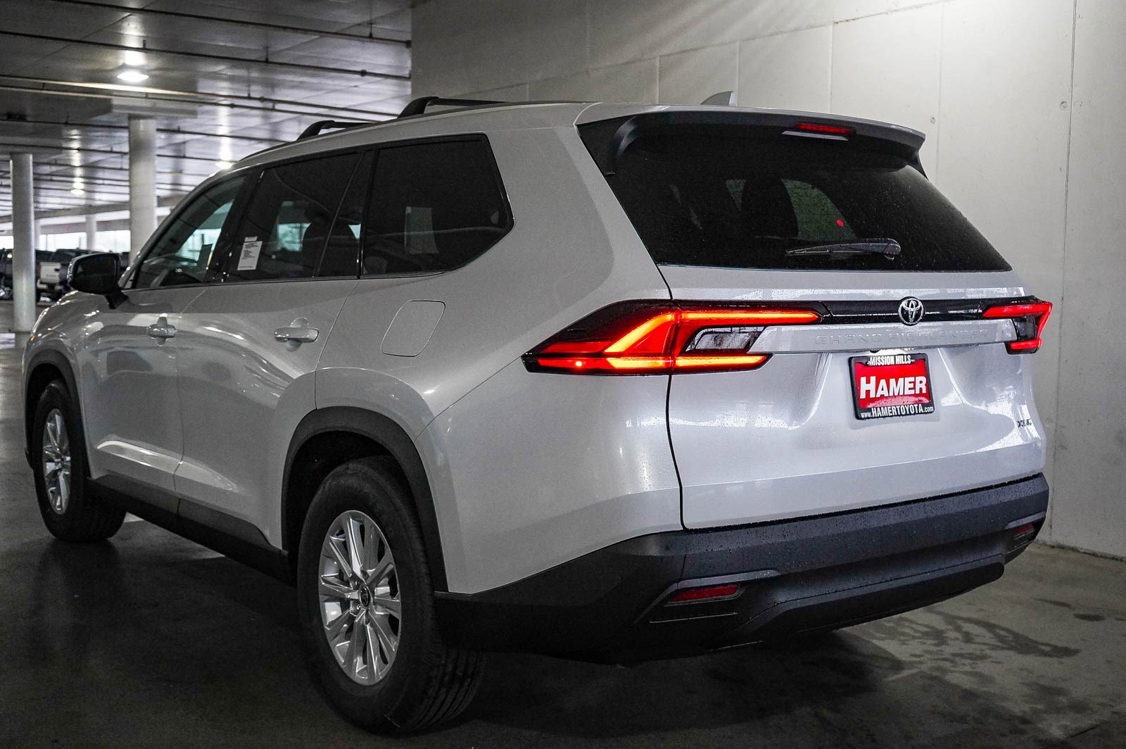 New 2026 Toyota Grand Highlander XLE image 5