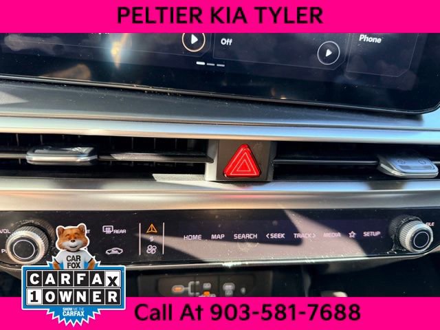 Certified 2024 Kia Sorento S image 22