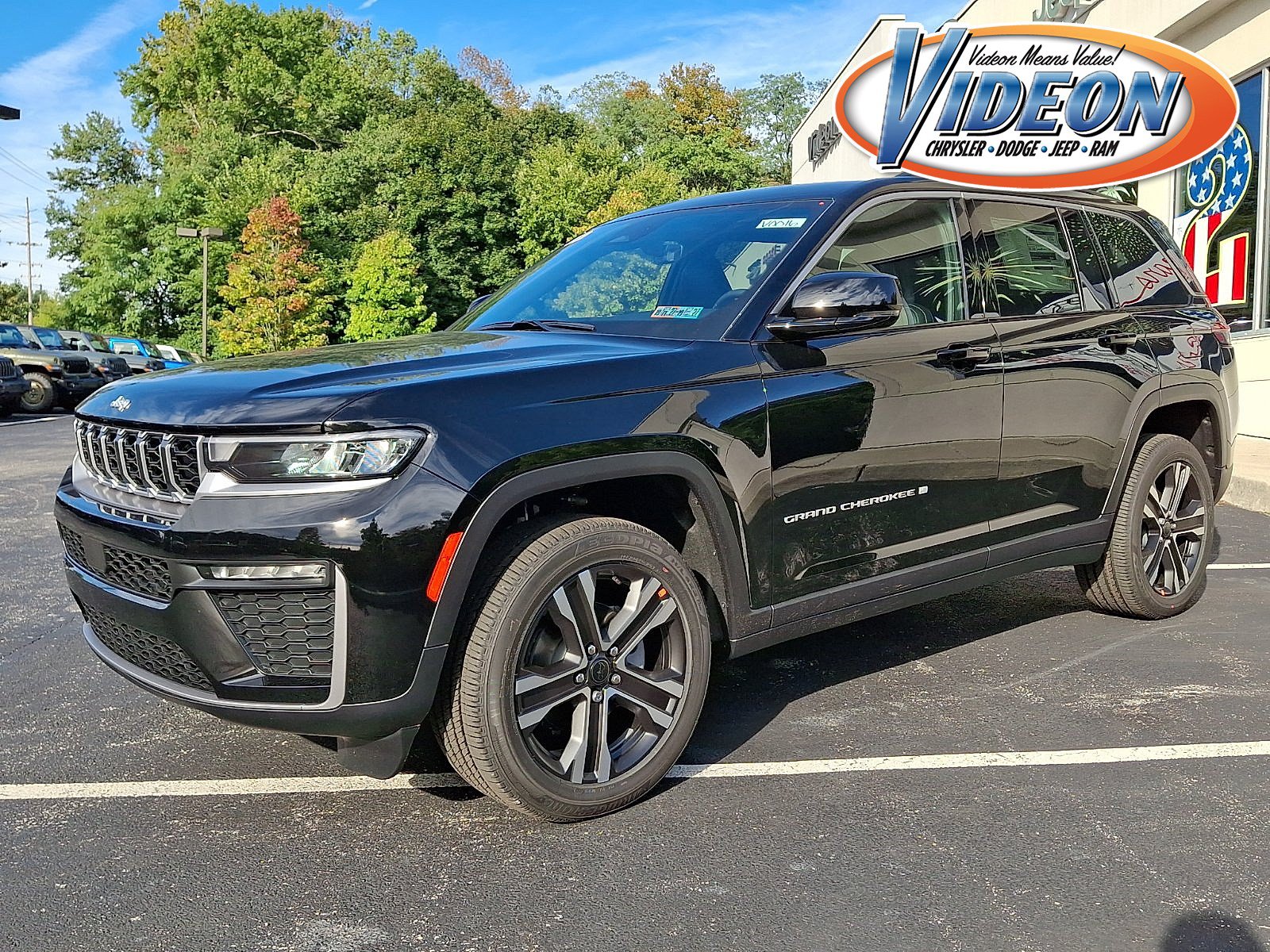 New 2027 Jeep Grand Cherokee Limited