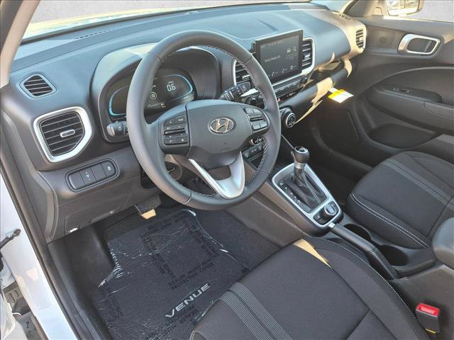 New 2026 Hyundai Venue SEL FWD image 8