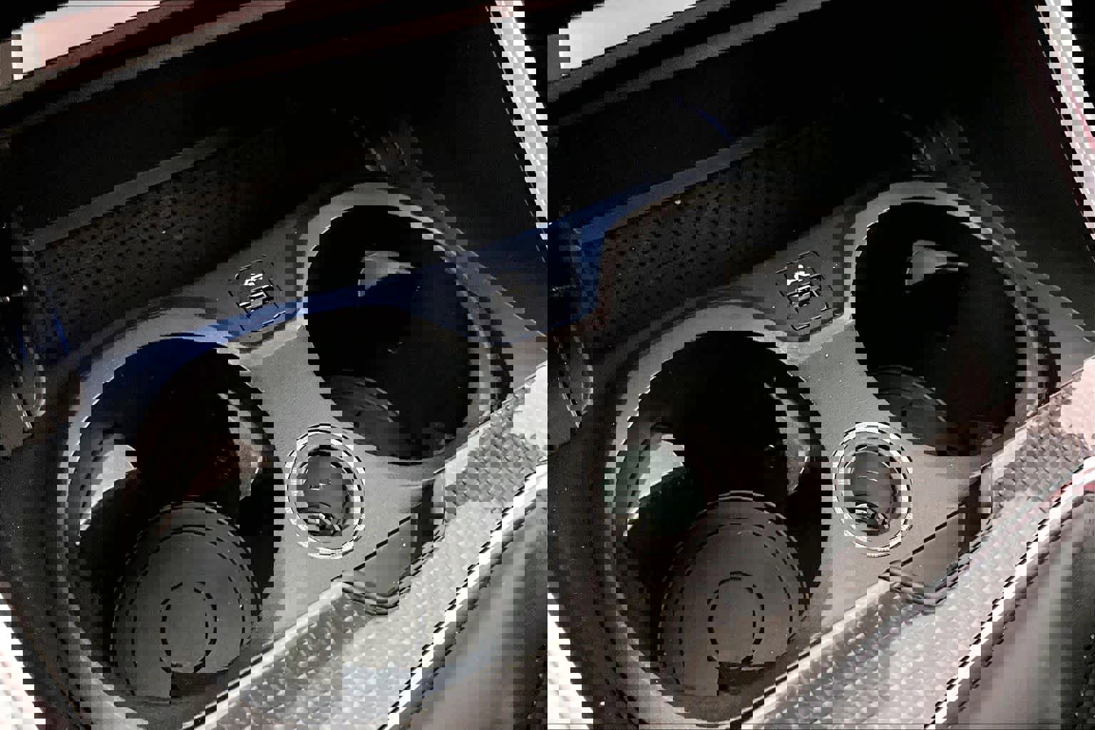 Used 2024 BMW M4 w/ Executive Package image 31