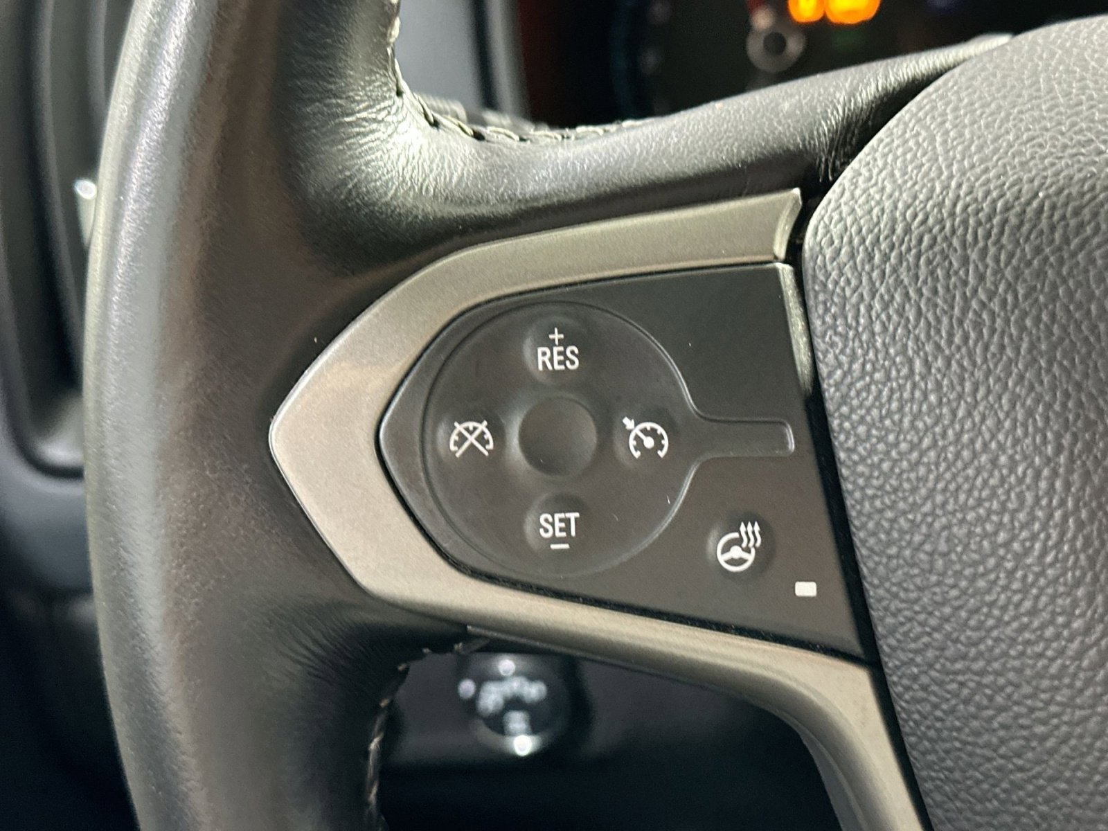 Used 2022 Chevrolet Colorado Z71 image 21