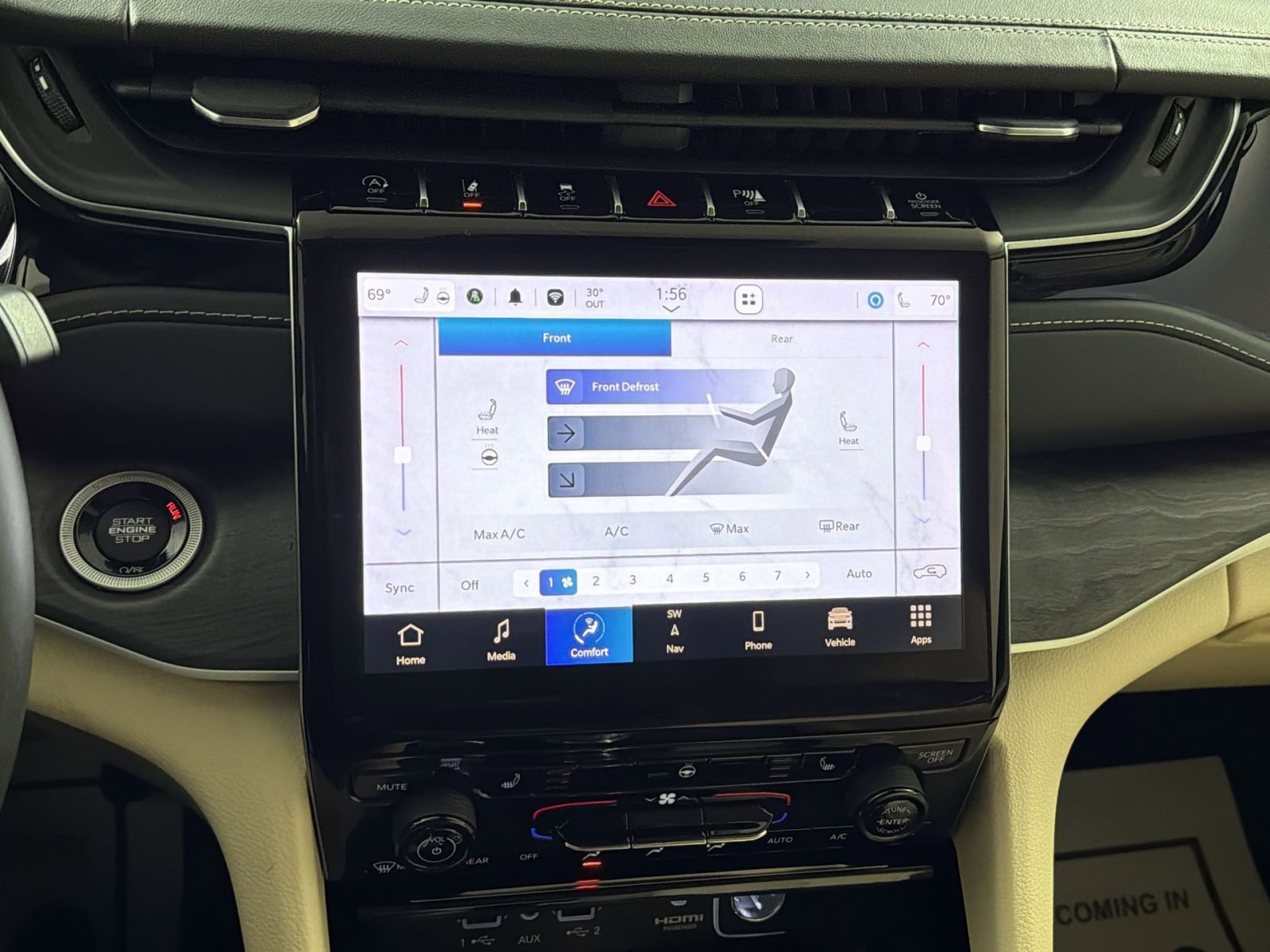 Used 2022 Jeep Grand Cherokee L Limited image 21