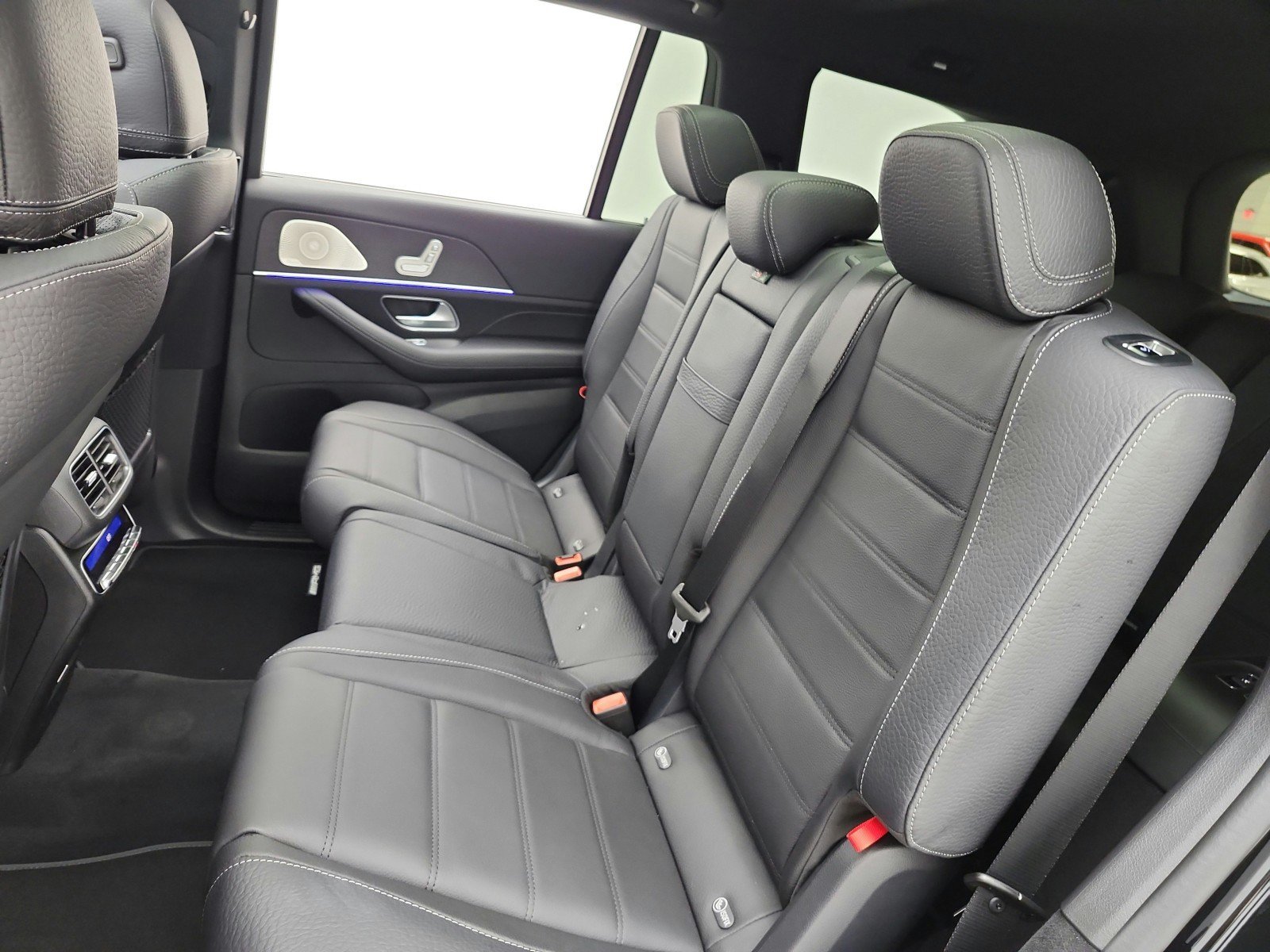 New 2026 Mercedes-Benz GLS 450 4MATIC image 11
