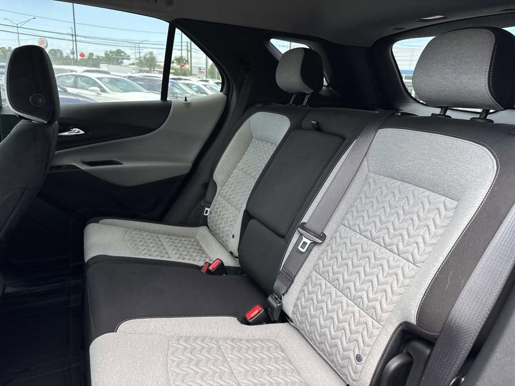 Used 2024 Chevrolet Equinox LS w/ LS Convenience Package FWD image 16
