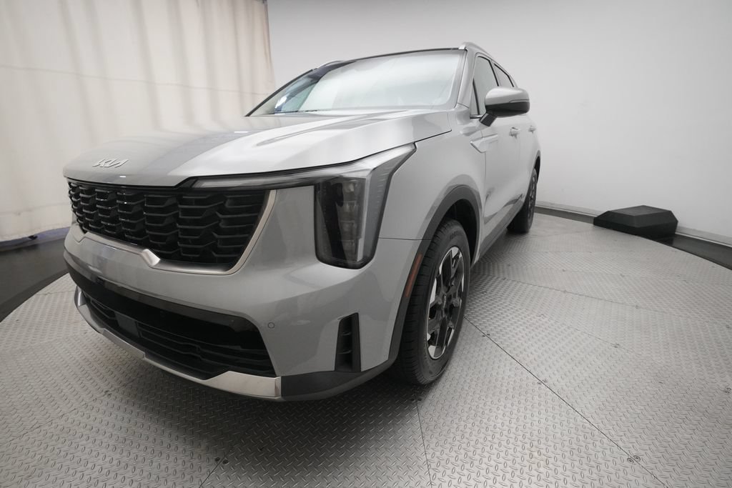 Used 2024 Kia Sorento S w/ Panoramic Sunroof Package AWD/4WD image 12