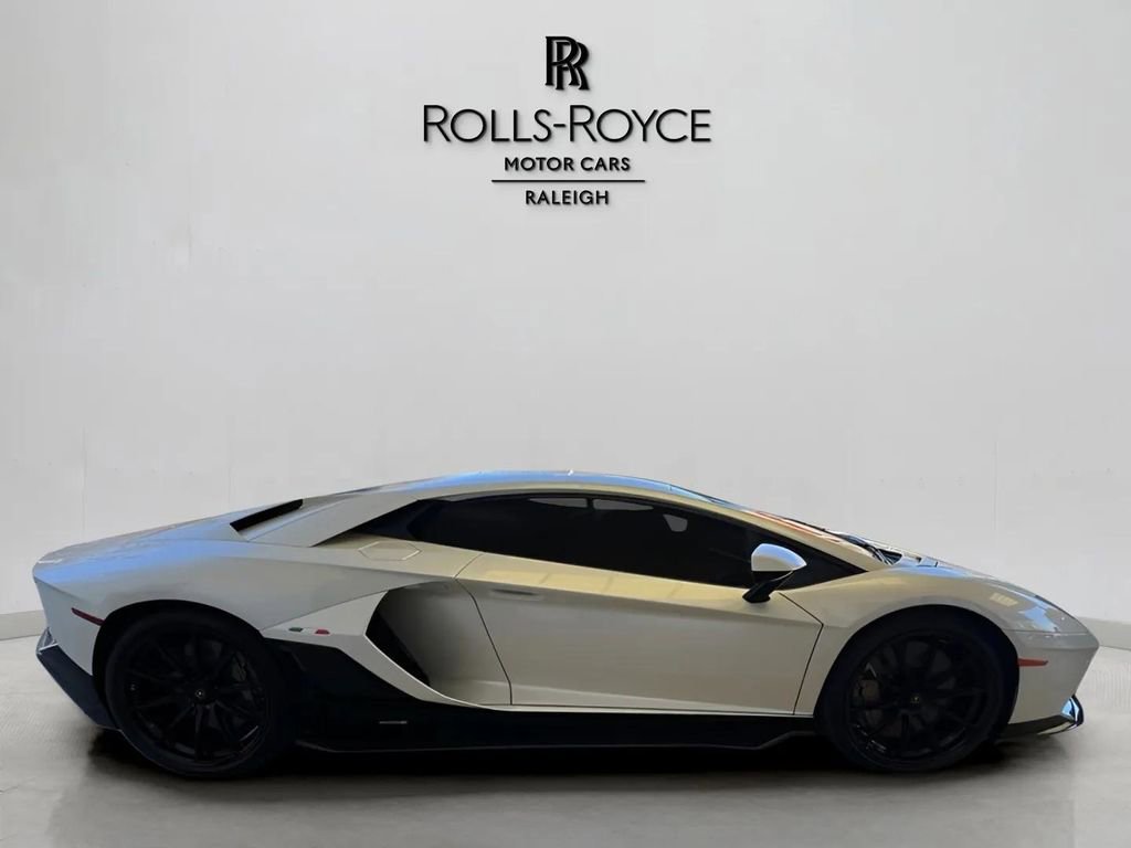 Used 2022 Lamborghini Aventador LP 780-4 Ultimae image 6