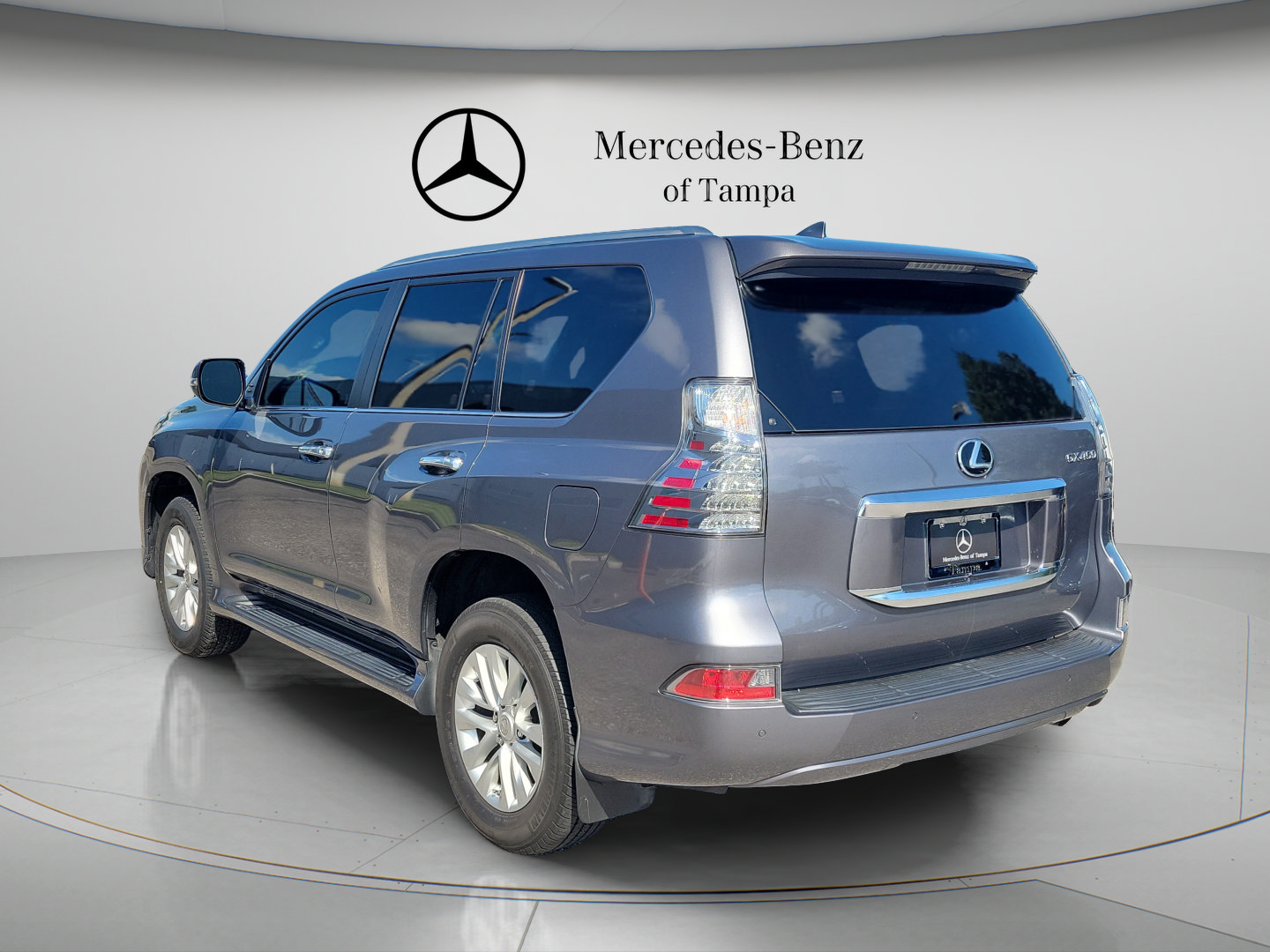 Used 2022 Lexus GX 460 Premium w/ Premium Package AWD/4WD image 2