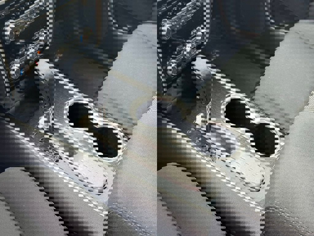 Used 2017 Nissan Pathfinder SV image 24