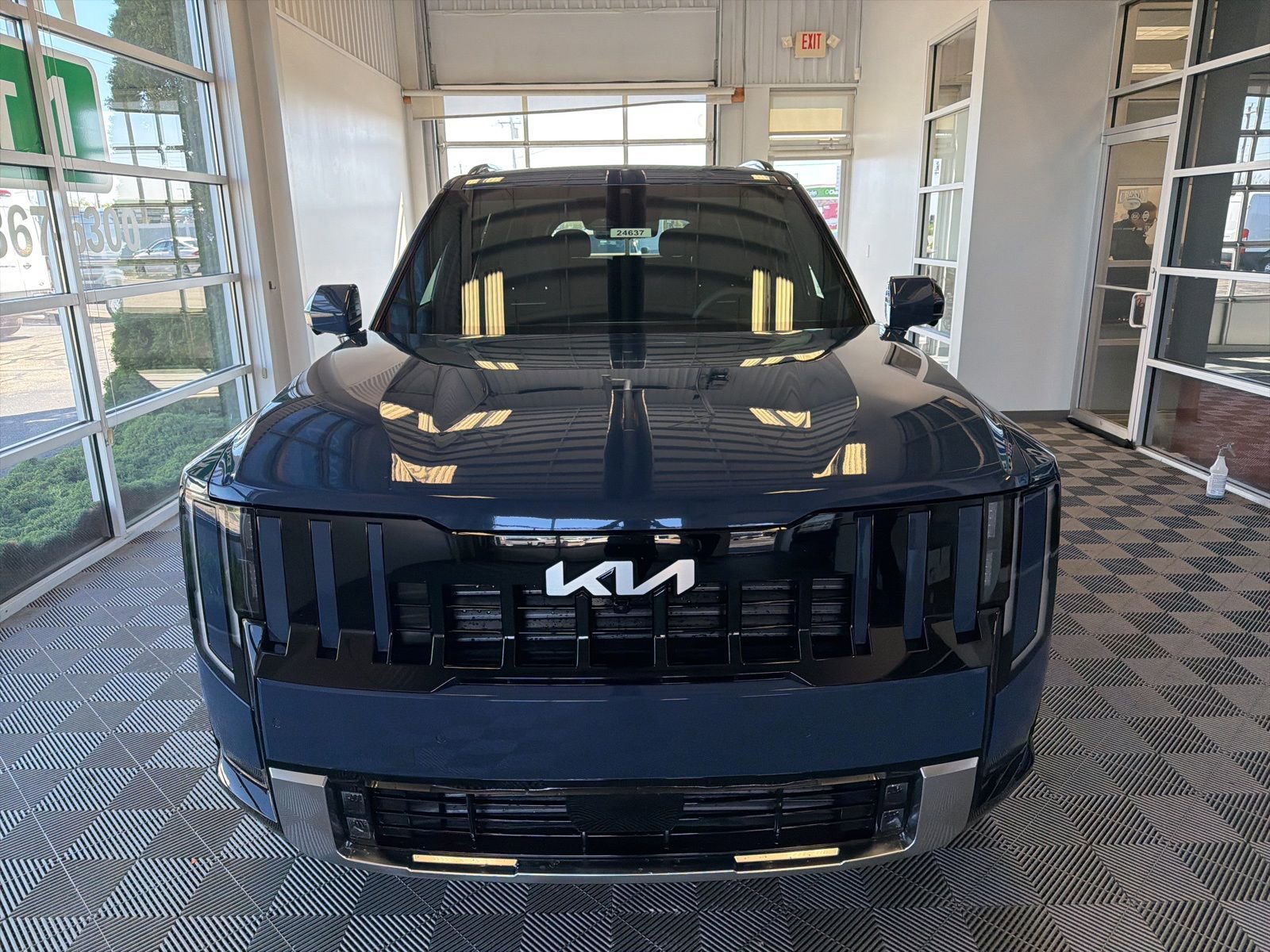 New 2027 Kia Telluride X-Line SX Prestige image 2