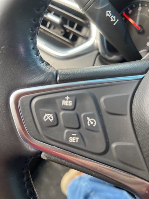 Used 2019 Chevrolet Equinox LT image 17