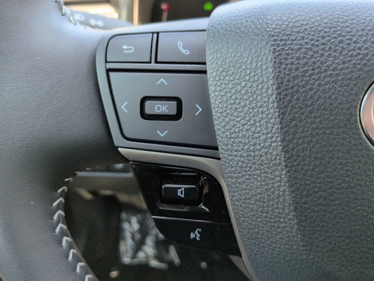 Certified 2026 Toyota Camry SE FWD image 22