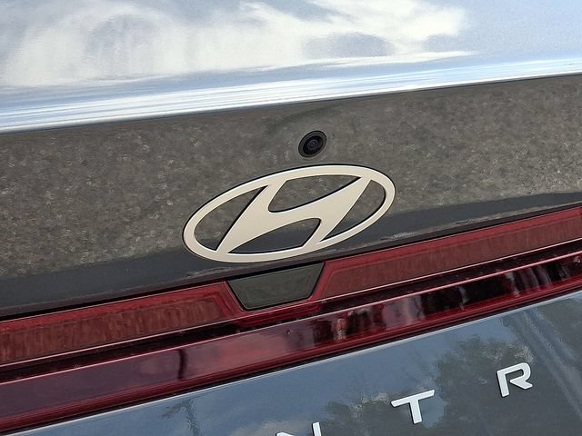 New 2026 Hyundai Elantra SE FWD image 19