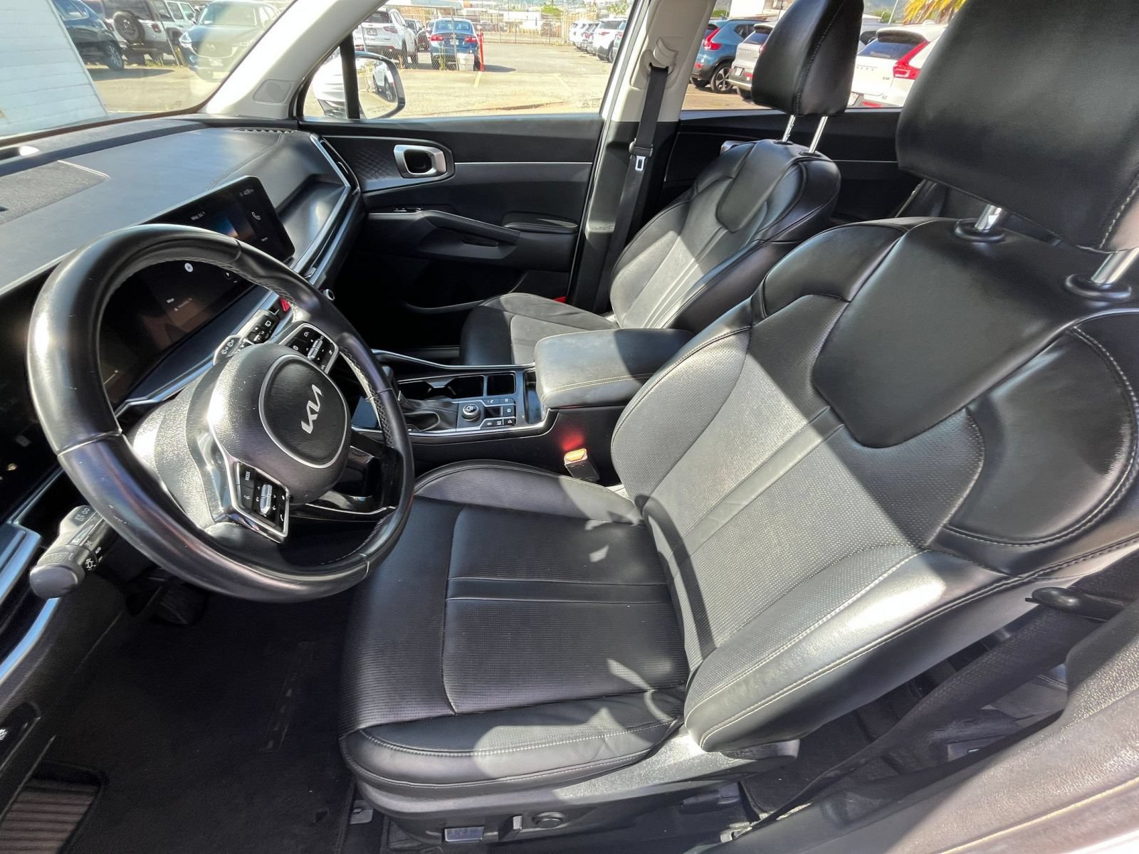 Used 2024 Kia Sorento S FWD image 27