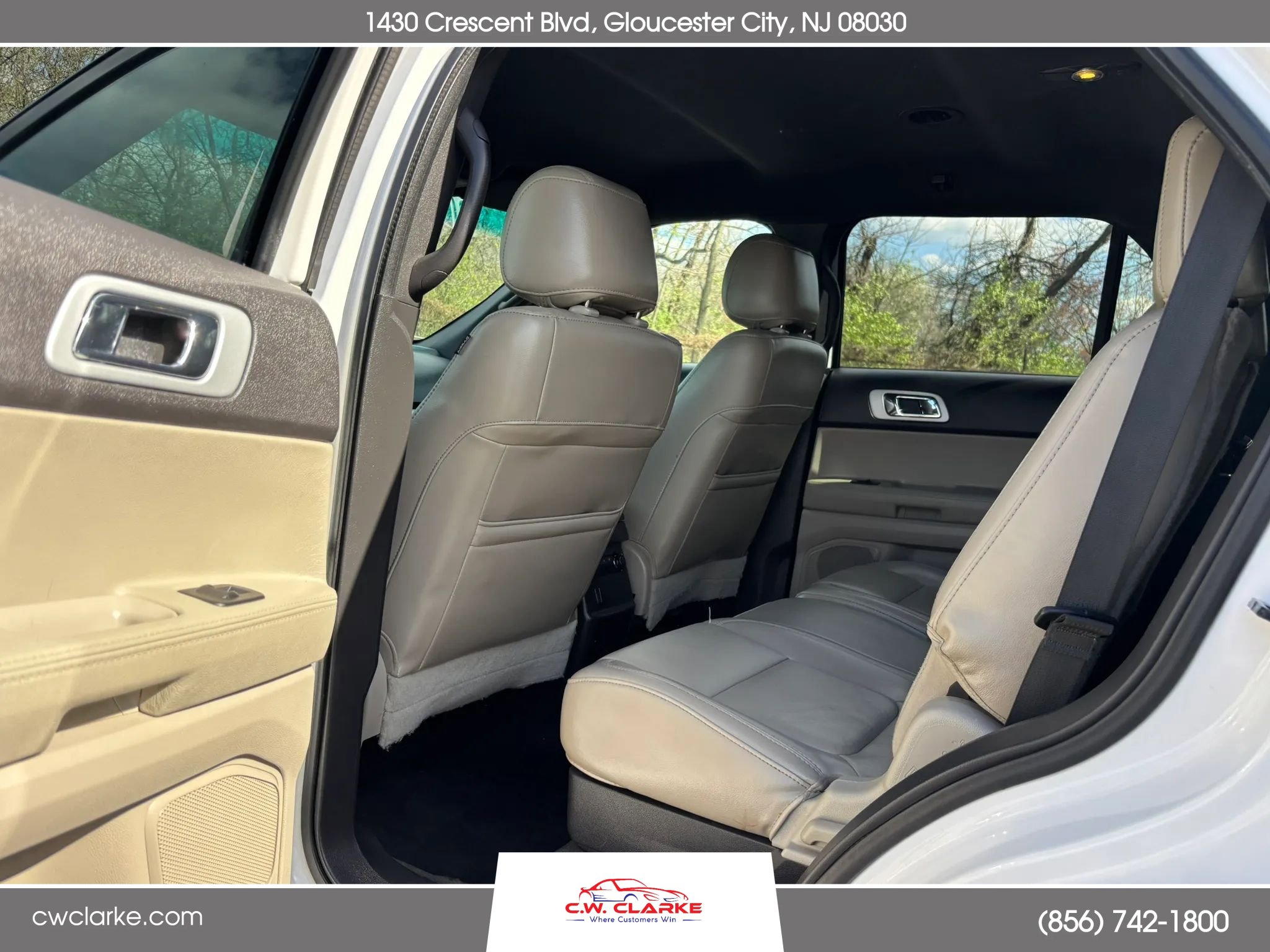 Used 2015 Ford Explorer XLT w/ Equipment Group 202A image 20