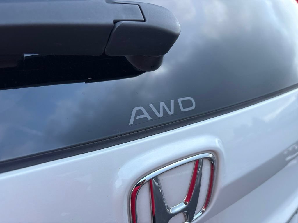 Used 2024 Honda CR-V Sport Touring image 5