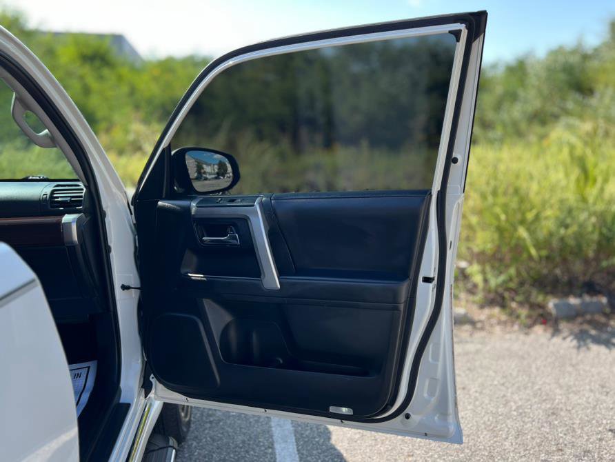 Used 2020 Toyota 4Runner Limited image 38