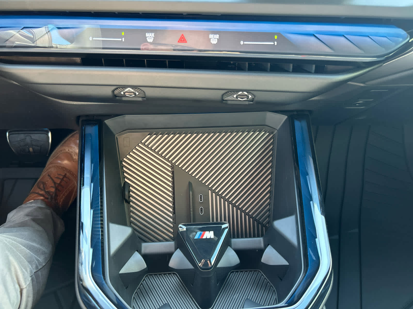 Certified 2025 BMW X3 xDrive30i w/ Premium Package image 33