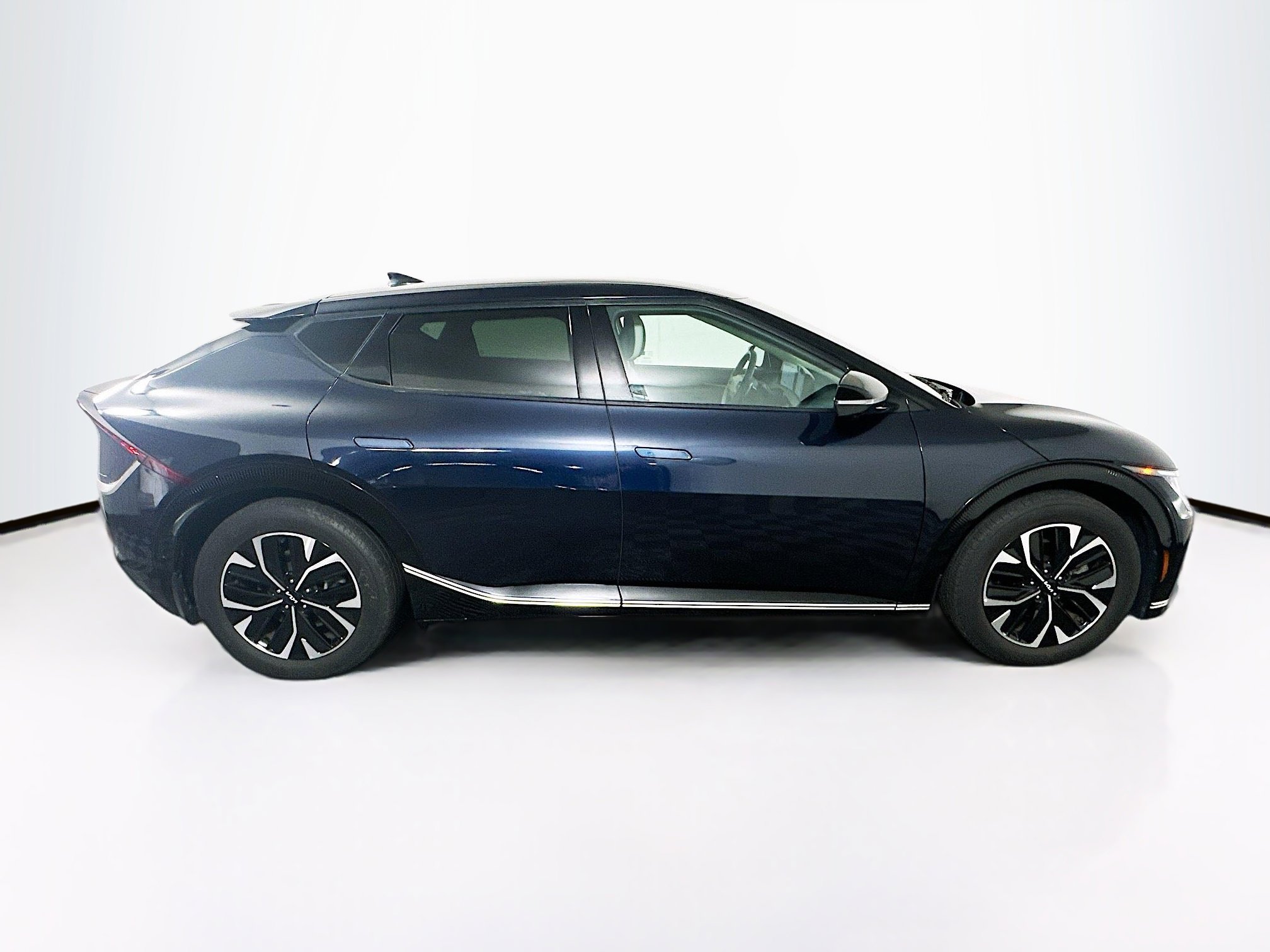 Used 2024 Kia EV6 Wind w/ Wind Technology Package image 10
