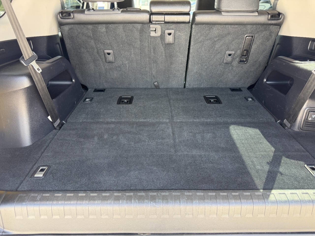 Used 2015 Toyota 4Runner SR5 Premium AWD/4WD image 29